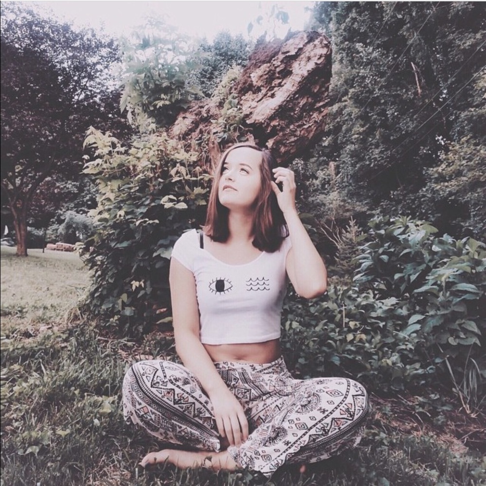 Cute cream patterned pants